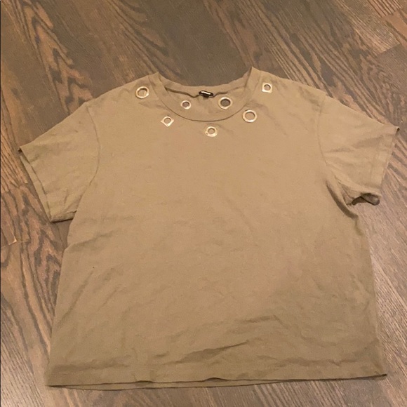 Monrow Vintage Grommet Tee - Picture 2 of 3